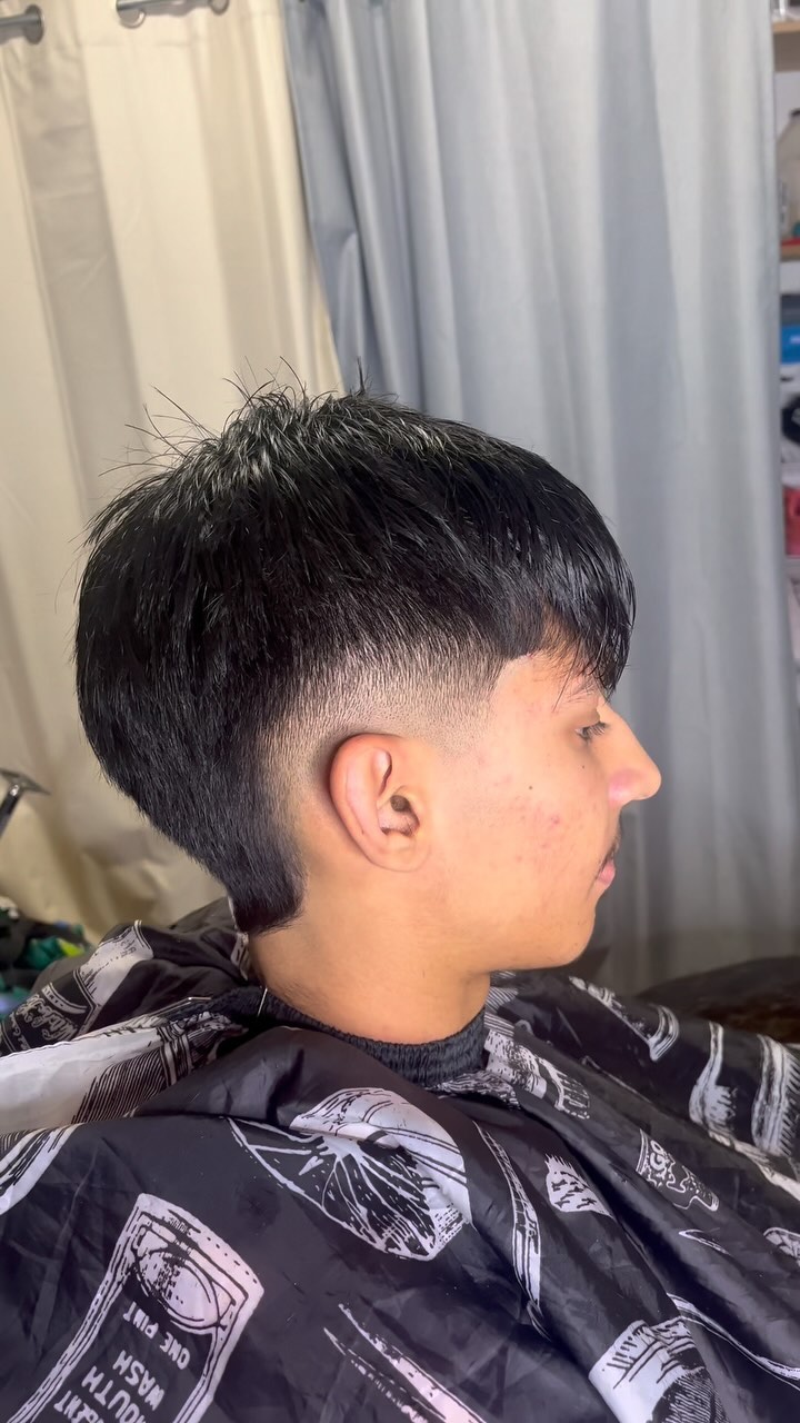 Burst fade mullet by RD Cutz
