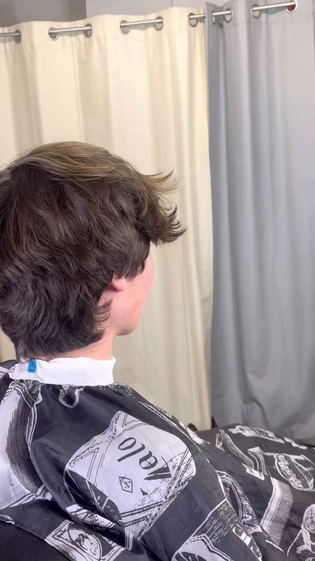Longer hairstyle finish by RD Cutz