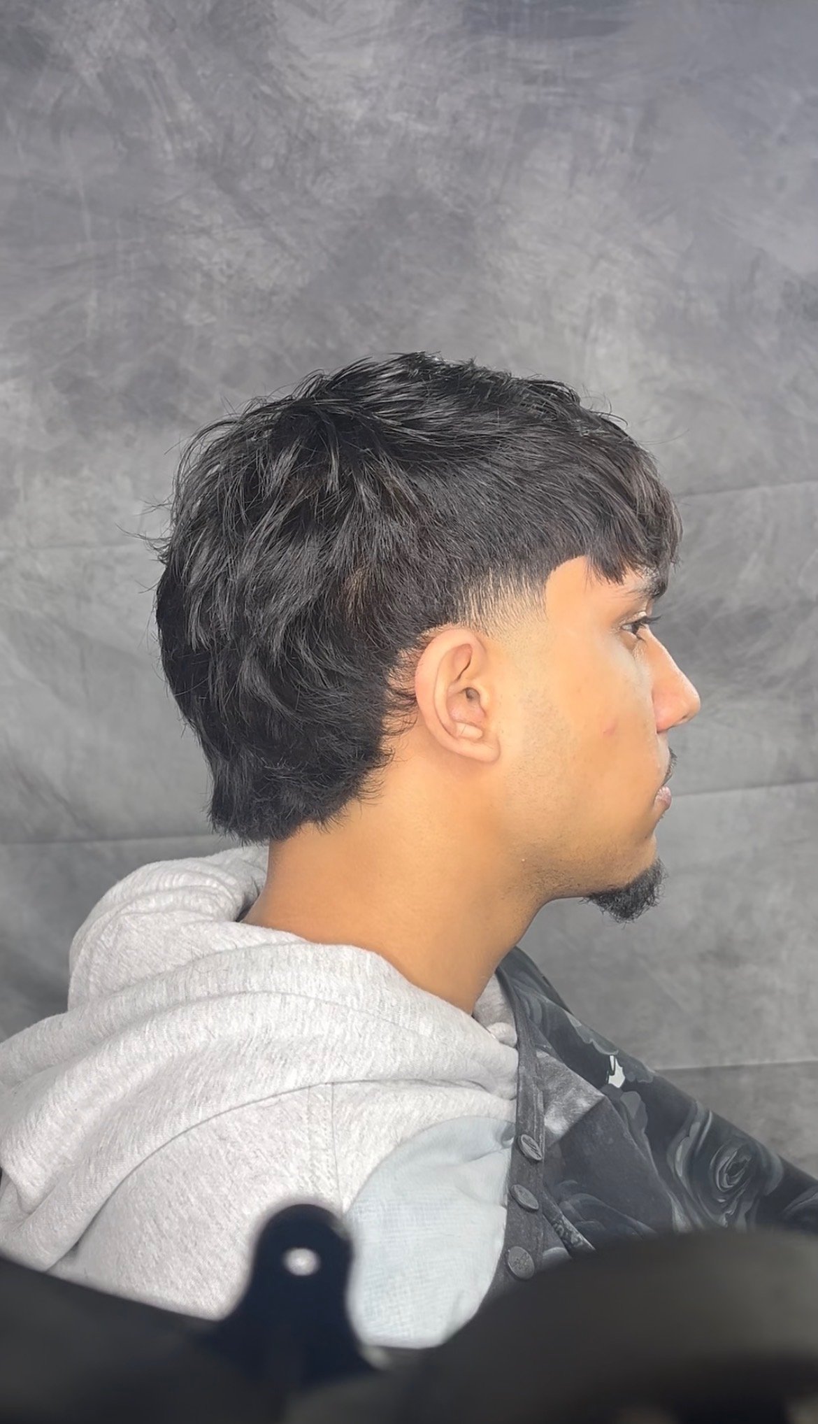 Side profile haircut detail by RD Cutz